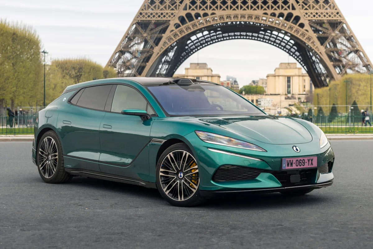 UK to receive ultra-fast electric vehicle charging network